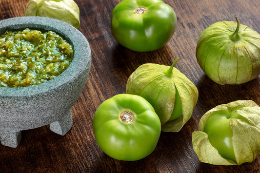 Fresh Tomatillo Salsa Recipe (Salsa Verde)